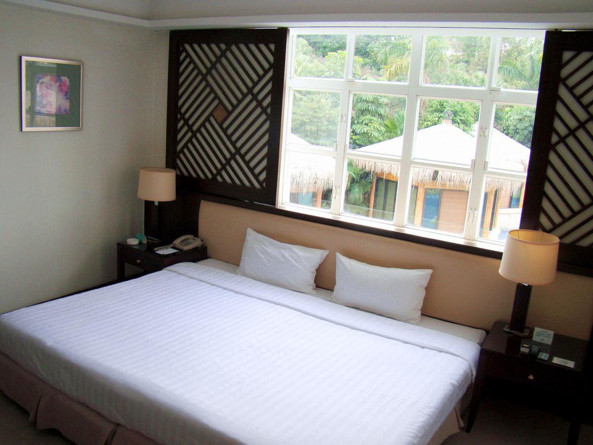 פושאן Clifford Golden Lake Hotel מראה חיצוני תמונה