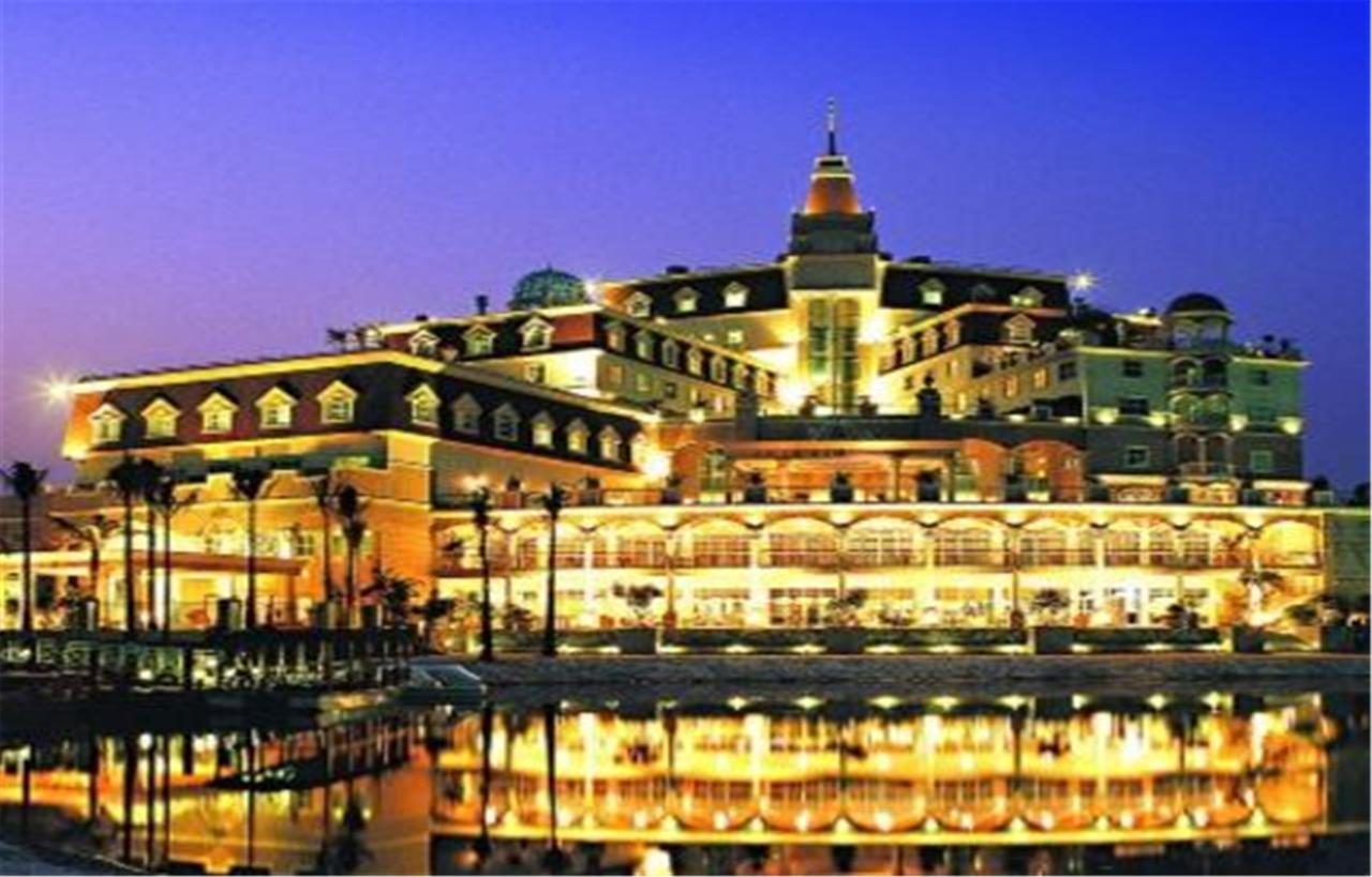 פושאן Clifford Golden Lake Hotel מראה חיצוני תמונה